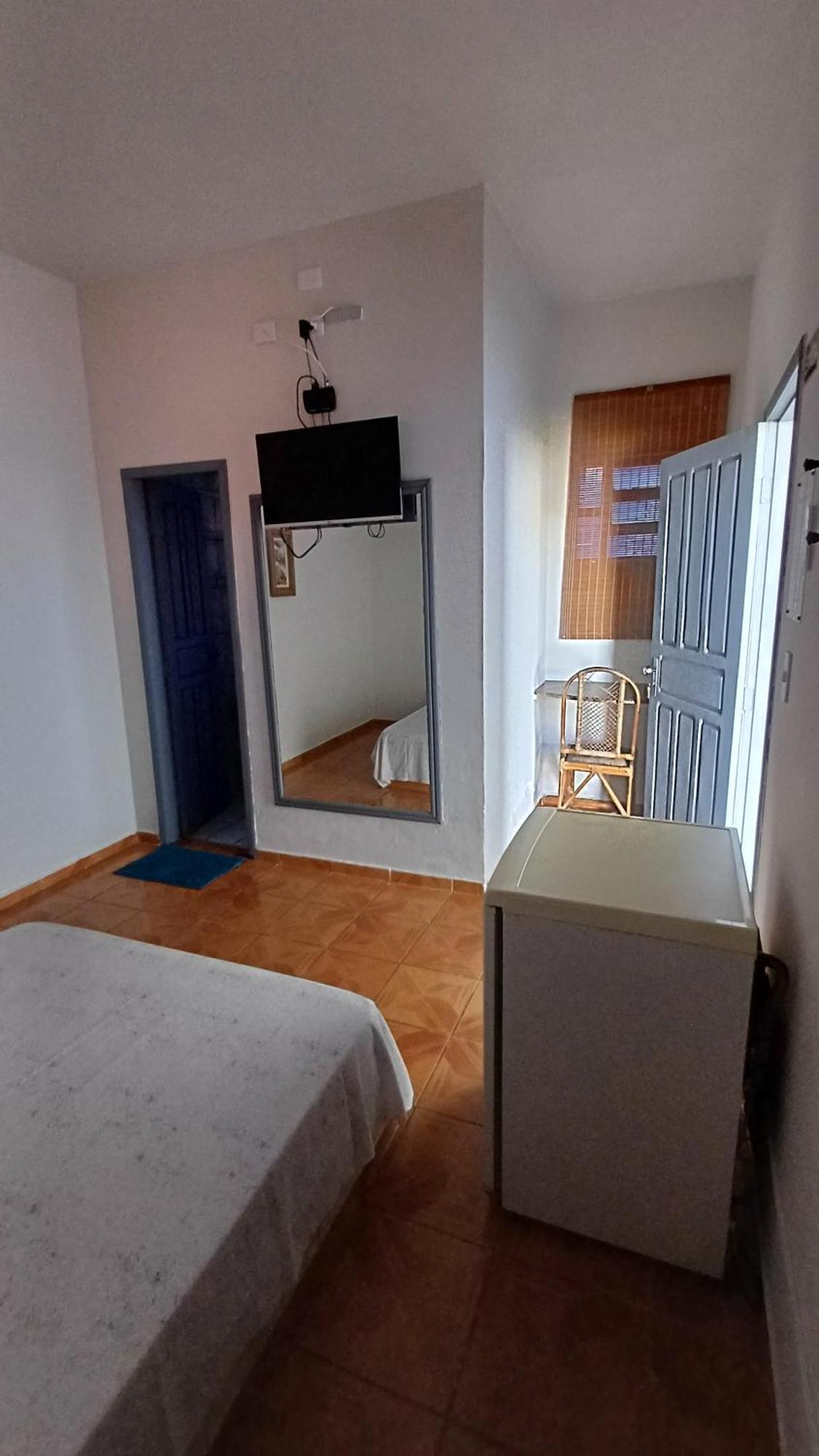 Hotel Mar De Minas Трес Мариас Екстериор снимка
